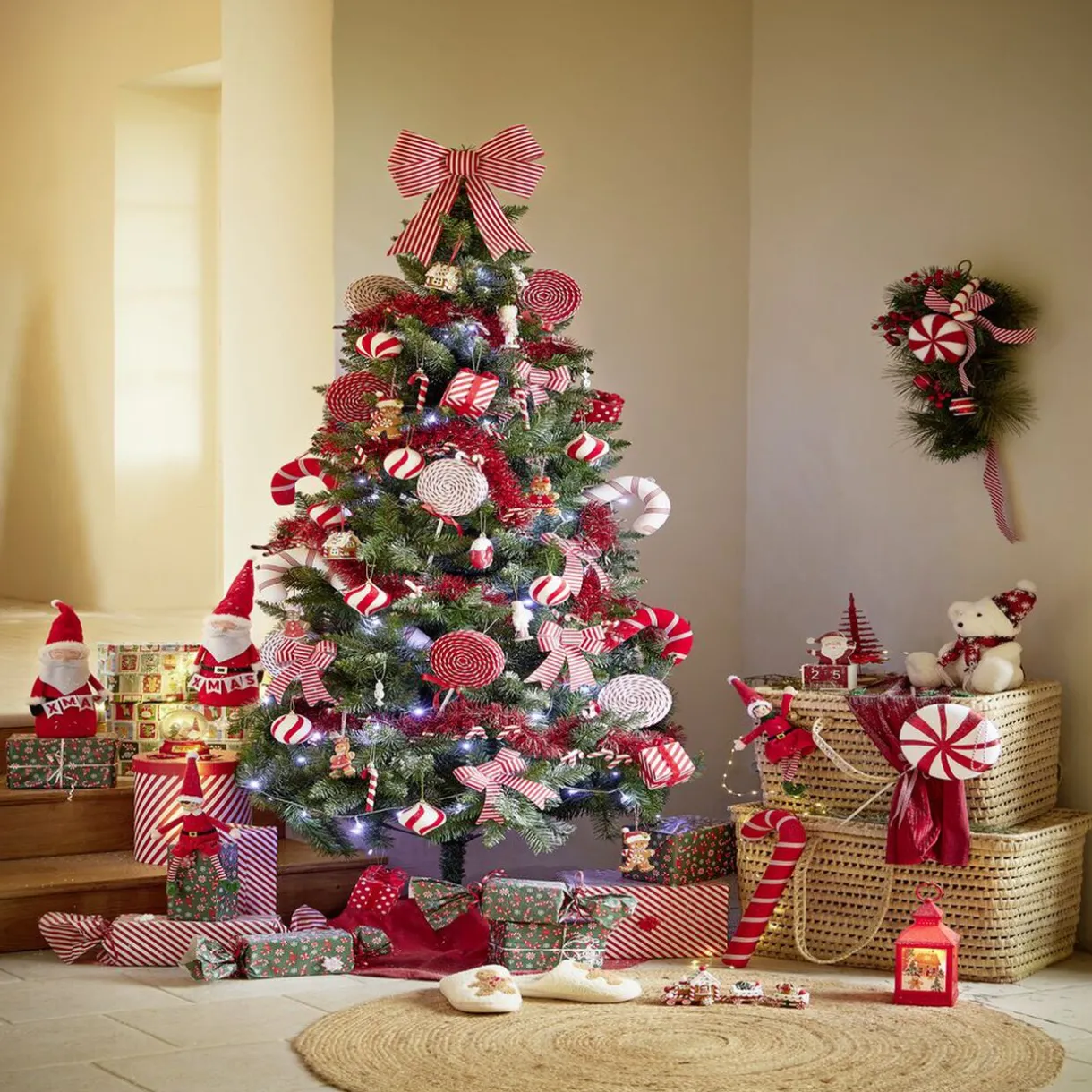 Best Gifi Boule de Noël à suspendre rouge et blanc Ø8cm - 2 modèles