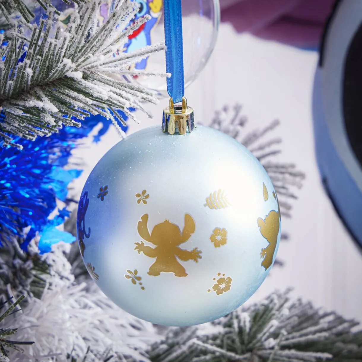 Gifi Boule de Noël Disney Stitch bleu Ø8cm x4^ Décoration Sapin